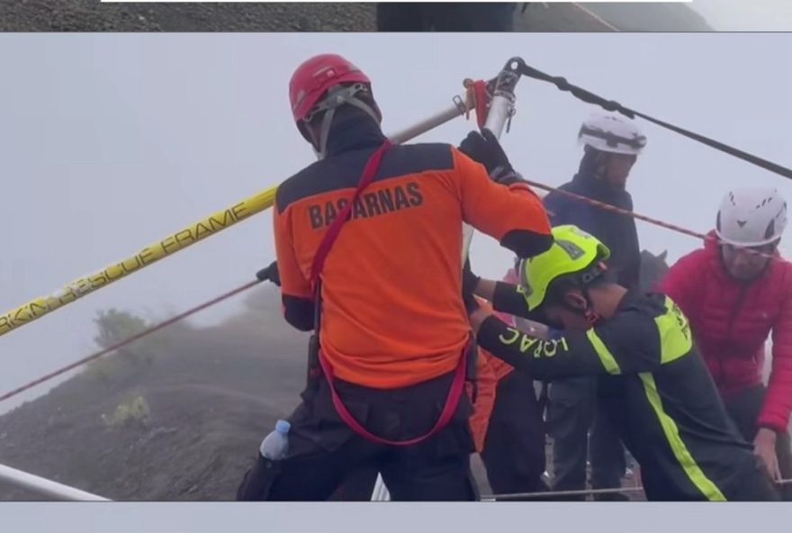 acidente-na-indonesia3A-nao-culpe-os-socorristas2C-alerta-agencia-de-busca-e-resgate