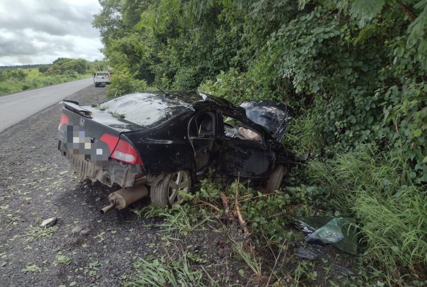 acidente-na-mgc-122-deixa-casal-e-filha-de-tres-anos-feridos3A-atualizacoes-e-cuidados-essenciais-no-transito