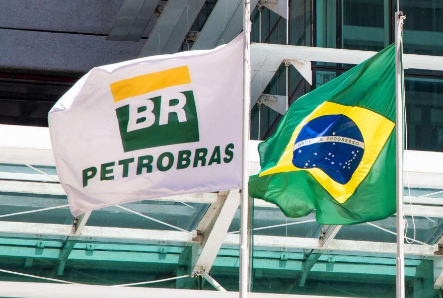 acoes-da-petrobras-sobem-225-em-reacao-ao-plano-de-negocios-2025-20293B-dividendos-extraordinarios-superam-expectativas