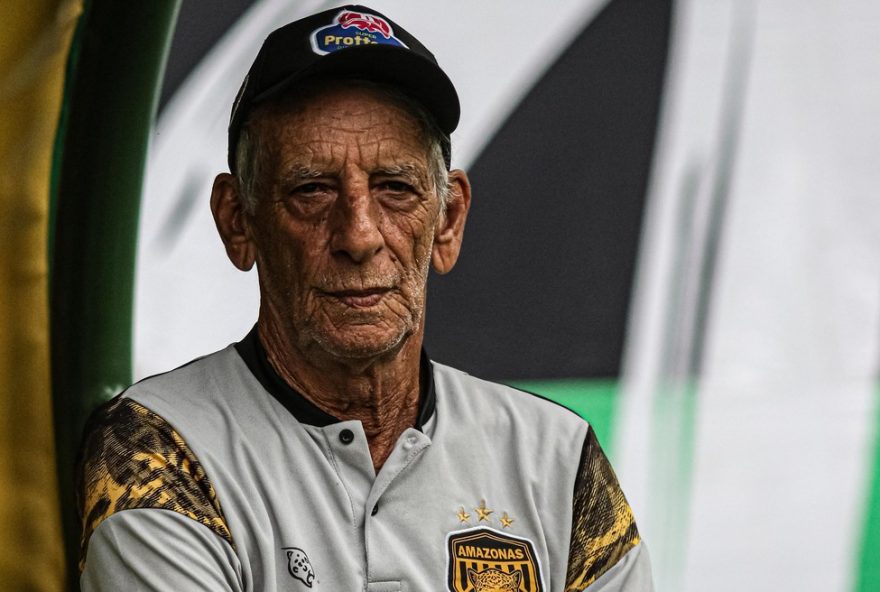 aderbal-lana2C-tecnico-mais-velho-do-brasil2C-comanda-amazonas-na-serie-b-em-busca-de-evitar-rebaixamento aderbal-lana2C-tecnico-mais-velho-do-brasil2C-comanda-amazonas-na-serie-b-em-busca-de-evitar-rebaixamento