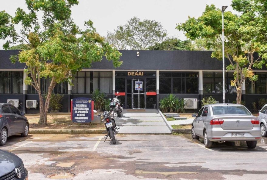 adolescente-de-14-anos-e-apreendida-suspeita-de-matar-ex-namorado-a-facadas-em-manaus3A-caso-choca-autoridades-e-populacao-local