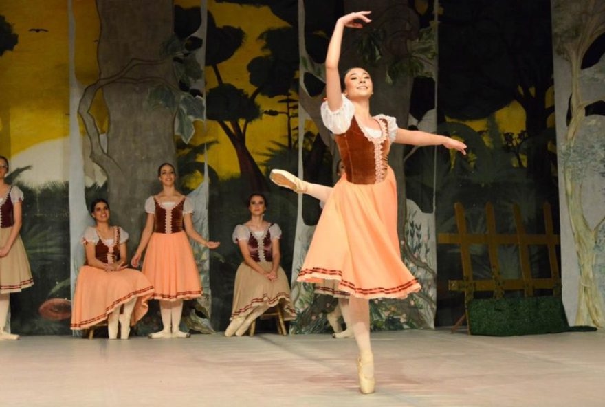 adolescente-de-garca-representa-brasil-e-conquista-premio-de-melhor-bailarina-na-argentina3A-vaga-para-copa-do-mundo-de-danca-2026 adolescente-de-garca-representa-brasil-e-conquista-premio-de-melhor-bailarina-na-argentina3A-vaga-para-copa-do-mundo-de-danca-2026