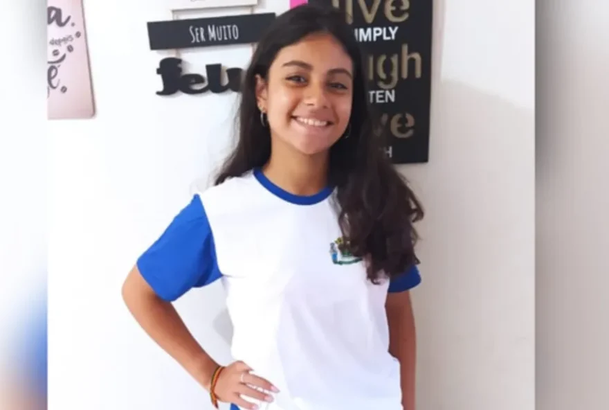 Isadora Nikolly Alves, de 14 anos
(Foto: Reprodução/ Arquivo pessoal)