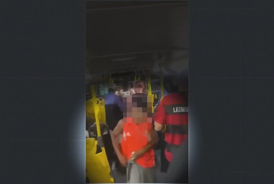 adolescente-suspeito-de-esfaquear-e-matar-vascaino-no-df-e-apreendido-pela-policia-civil3A-veja-detalhes