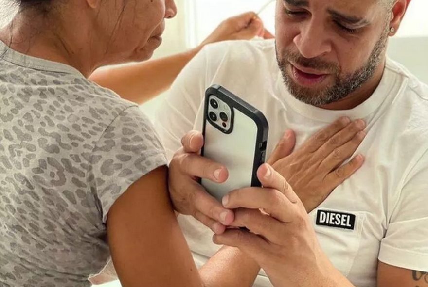 adriano-imperador3A-policia-ouvira-mulher-que-recebeu-r2416-mil-apos-golpe-da-mae adriano-imperador3A-policia-ouvira-mulher-que-recebeu-r2416-mil-apos-golpe-da-mae