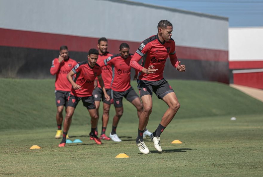 adriano-martins-quer-atletico-go-com-mesmo-22comprometimento22-em-duelo-contra-o-novorizontino
