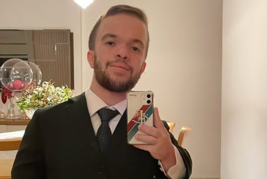 advogado-com-nanismo-denuncia-discriminacao-em-teste-de-aptidao-fisica advogado-com-nanismo-denuncia-discriminacao-em-teste-de-aptidao-fisica