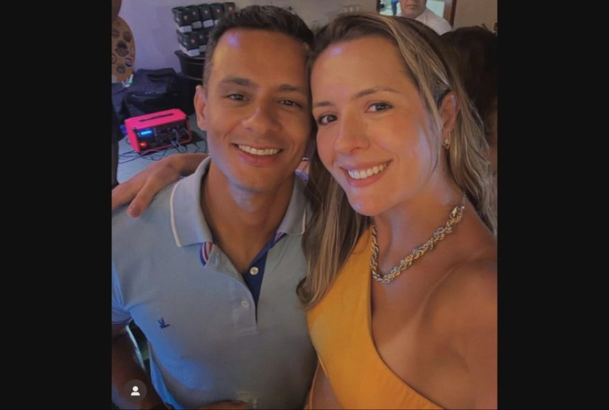 advogado-e-delegada-da-pc-sao-presos-conduzindo-viatura-oficial-em-belo-horizonte advogado-e-delegada-da-pc-sao-presos-conduzindo-viatura-oficial-em-belo-horizonte