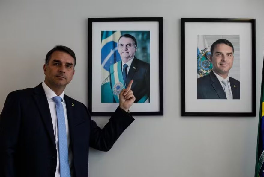 advogado-flavio-assume-defesa-de-bolsonaro-como-tatica-eleitoral-do-pl advogado-flavio-assume-defesa-de-bolsonaro-como-tatica-eleitoral-do-pl