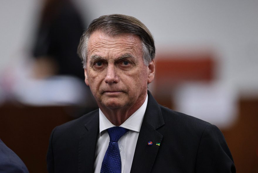 advogado-revela-estado-de-saude-de-bolsonaro-apos-pericia-medica advogado-revela-estado-de-saude-de-bolsonaro-apos-pericia-medica