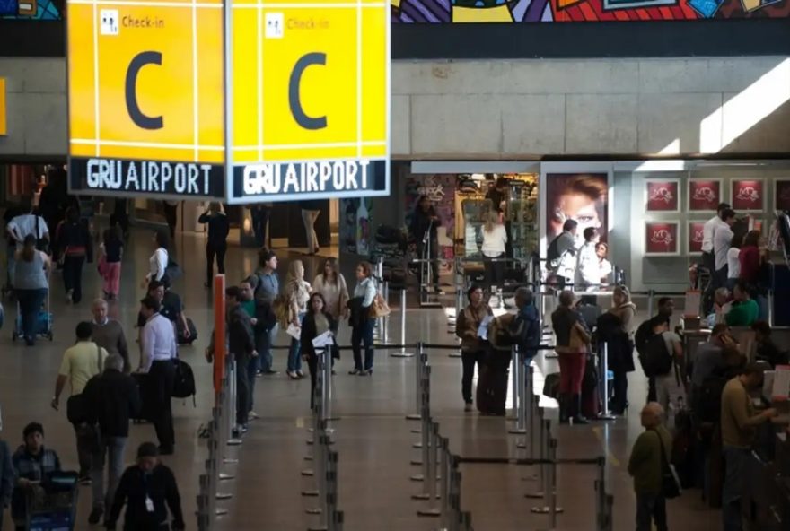 Medida leva em conta a data de chegada em solo brasileiro – com isso, turistas dos três países que entrarem até 9 de janeiro estão isentos de apresentar o visto (Foto: Agência Brasil)