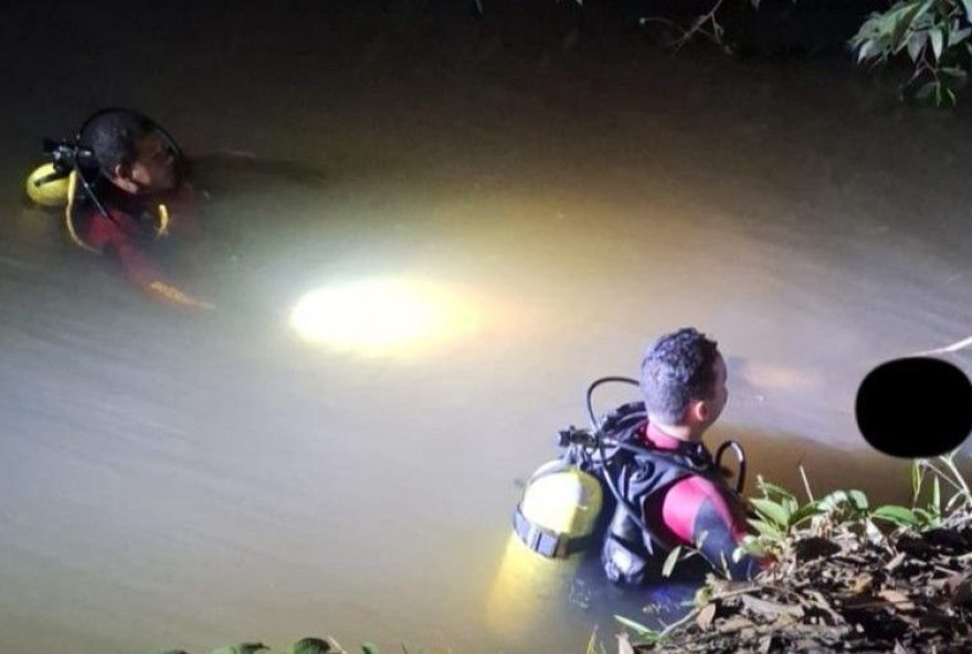 afogamento-no-rio3A-jovem-de-21-anos-e-encontrado-sem-vida-apos-nadar-com-amigos.-conscientizacao-e-prevencao-sao-fundamentais afogamento-no-rio3A-jovem-de-21-anos-e-encontrado-sem-vida-apos-nadar-com-amigos.-conscientizacao-e-prevencao-sao-fundamentais