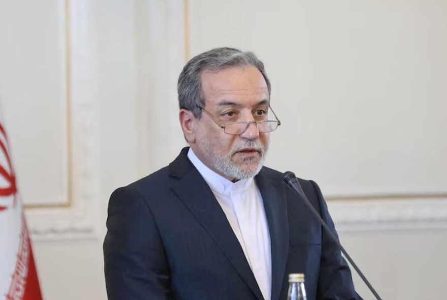 aiatola-khamenei-esta-seguro-apos-ataques-dos-eua-e-israel2C-diz-chanceler-do-ira aiatola-khamenei-esta-seguro-apos-ataques-dos-eua-e-israel2C-diz-chanceler-do-ira