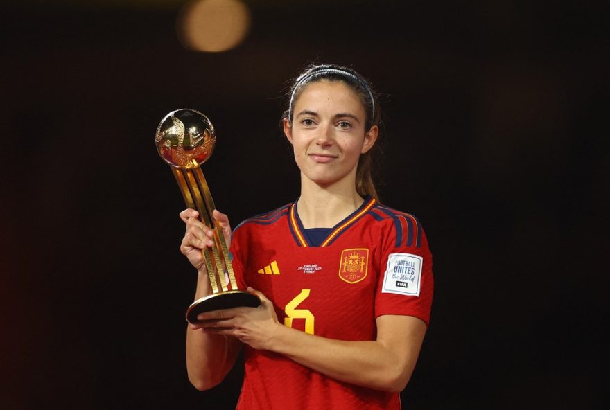 aitana-bonmati-e-internada-com-meningite-viral-e-incerteza-para-a-eurocopa