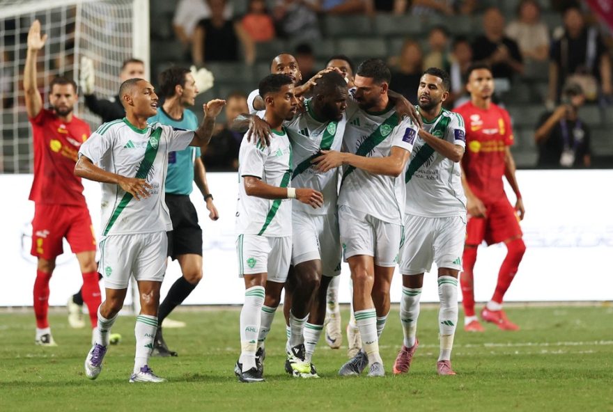 al-ahli-garante-vaga-na-final-da-supercopa-saudita-ao-golear-al-qadsiah3A-enfrentara-al-nassr-de-cristiano-ronaldo
