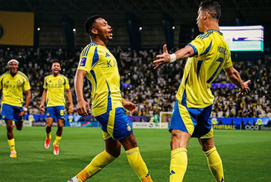 al-nassr-vence-esteghlal-com-gol-de-cr7-e-avanca-as-quartas-da-champions-asiatica