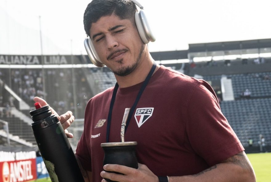 alan-franco-prestes-a-completar-100-jogos-pelo-sao-paulo-e-discute-renovacao-contratual-com-o-clube