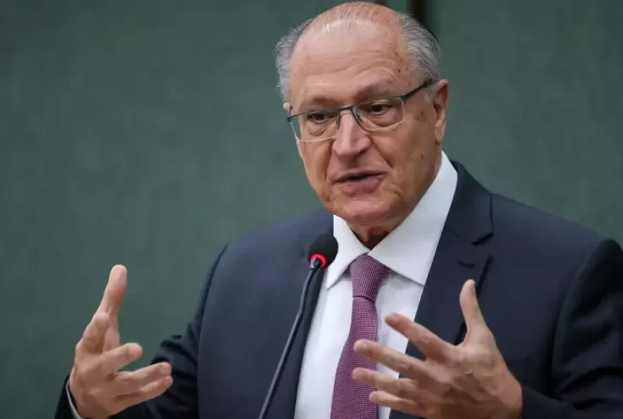 alckmin-assume-presidencia-pela-37a-vez-durante-viagem-de-lula-a-asia