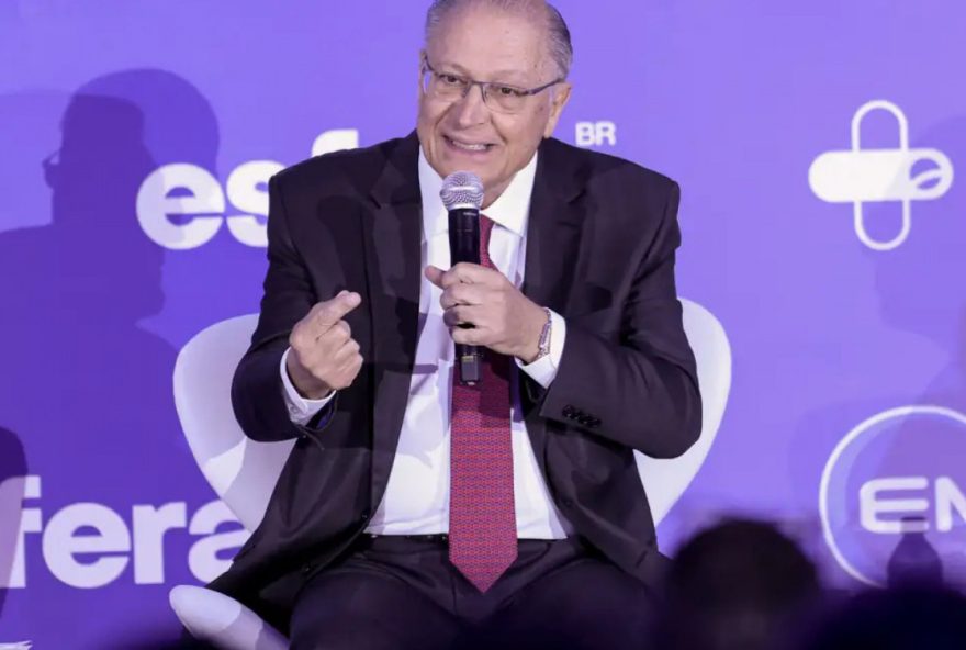 alckmin-destaca-avancos-nas-relacoes-com-os-eua-apos-dialogo-entre-lula-e-trump