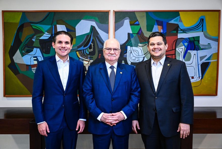 alcolumbre-discute-agenda-do-judiciario-e-sistema-prisional-apos-aprovacao-do-antifaccao alcolumbre-discute-agenda-do-judiciario-e-sistema-prisional-apos-aprovacao-do-antifaccao