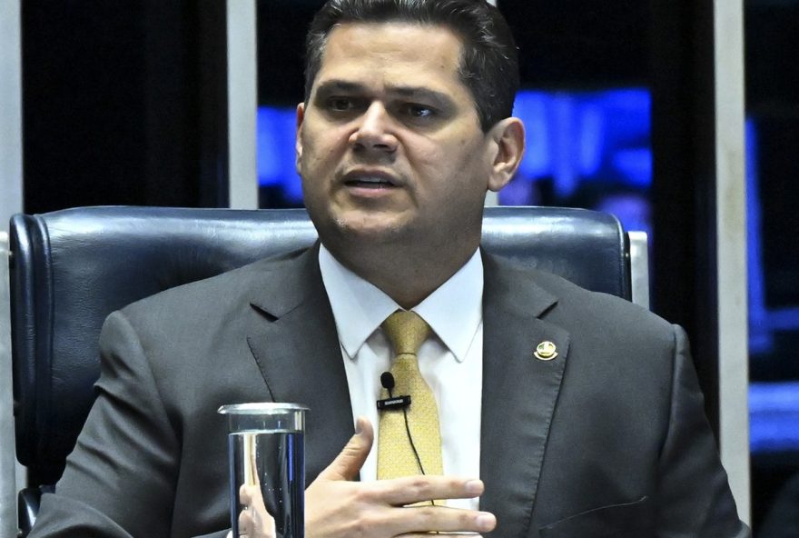 alcolumbre-rompe-com-wagner-apos-lula-indicar-messias3A-aliados-afirmam-que-situacao-e-irreversivel