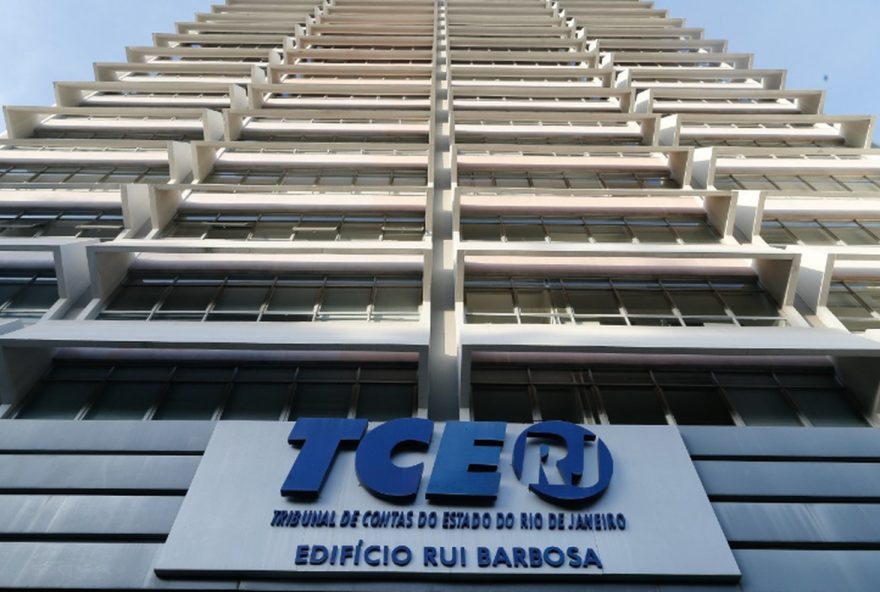 alerj-vota-projeto-para-regulamentar-beneficios-do-tce-rj-em-meio-a-polemicas-sobre-gastos-publicos