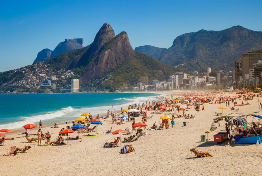 alerta-de-calor3A-cariocas-sofrem-com-altas-temperaturas-e-umidade-no-rio-de-janeiro