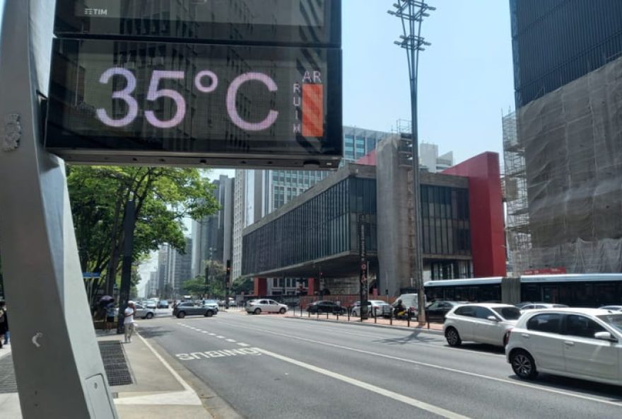 alerta-de-chuvas-intensas-e-instabilidade3A-previsao-do-tempo-para-esta-quarta-feira-222F1-no-brasil