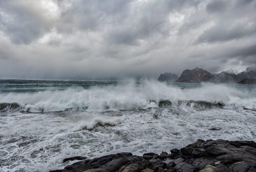 alerta-de-tempestades-com-ventos-de-ate-100-km2Fh-em-sc