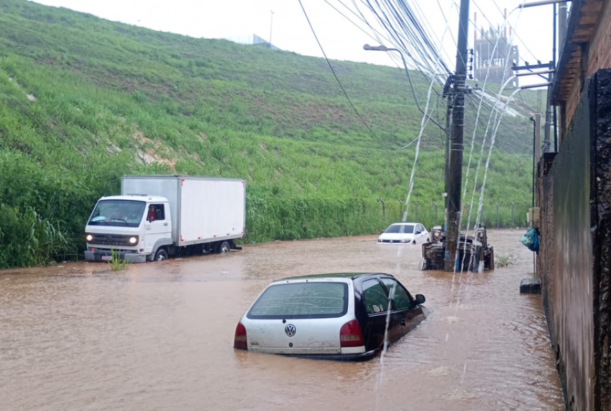 alerta-de-temporais3A-rio-de-janeiro-em-estado-de-emergencia-com-previsao-de-mais-chuvas-fortes alerta-de-temporais3A-rio-de-janeiro-em-estado-de-emergencia-com-previsao-de-mais-chuvas-fortes