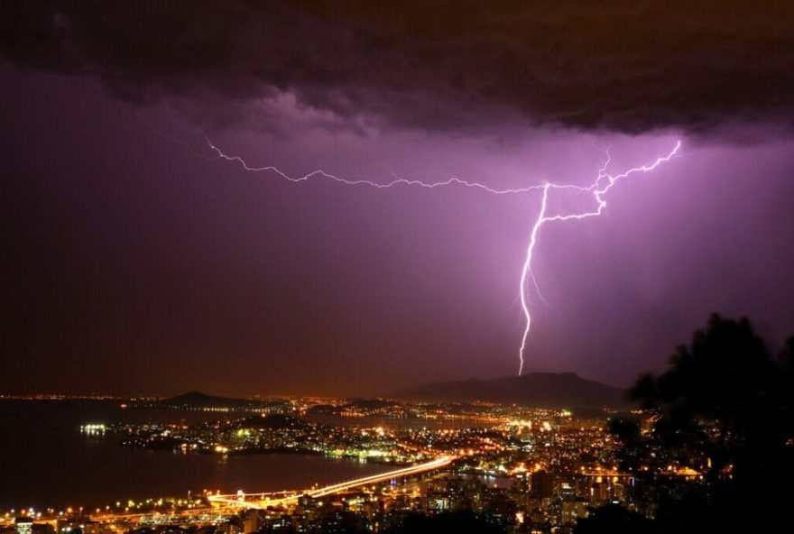 alerta-laranja-para-chuvas-intensas-coloca-mais-da-metade-de-sc-em-perigo alerta-laranja-para-chuvas-intensas-coloca-mais-da-metade-de-sc-em-perigo