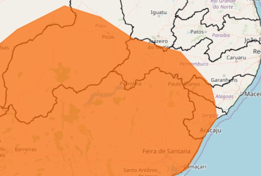 alerta-laranja3A-inmet-emite-aviso-de-perigo-em-13-cidades-de-pernambuco-para-chuvas-intensas