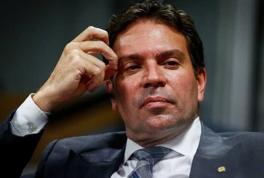 alexandre-ramagem-critica-hugo-motta-por-cassacao-na-canetada alexandre-ramagem-critica-hugo-motta-por-cassacao-na-canetada