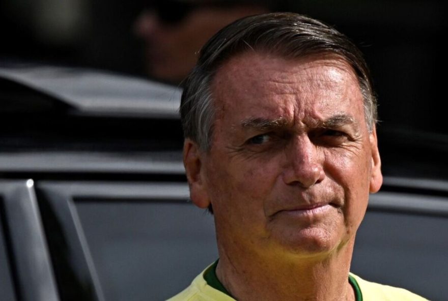 aliada-damares-alves-revela-tranquilidade-de-bolsonaro-as-vesperas-do-julgamento