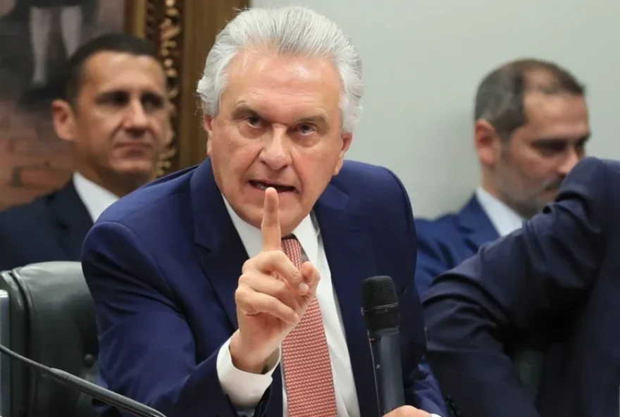 aliados-de-bolsonaro-criticam-estrategia-de-caiado-para-2026 aliados-de-bolsonaro-criticam-estrategia-de-caiado-para-2026