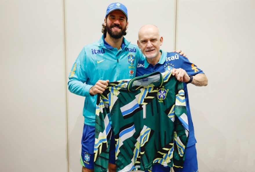alisson-e-taffarel3A-amizade2C-recordes-e-trajetoria-rumo-a-copa-do-mundo-2026