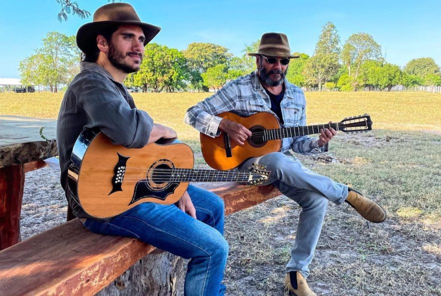 almir-sater-e-gabriel-sater-apresentam-turne-22pai-e-filho22-em-goiania-no-dia-25-de-abril almir-sater-e-gabriel-sater-apresentam-turne-22pai-e-filho22-em-goiania-no-dia-25-de-abril