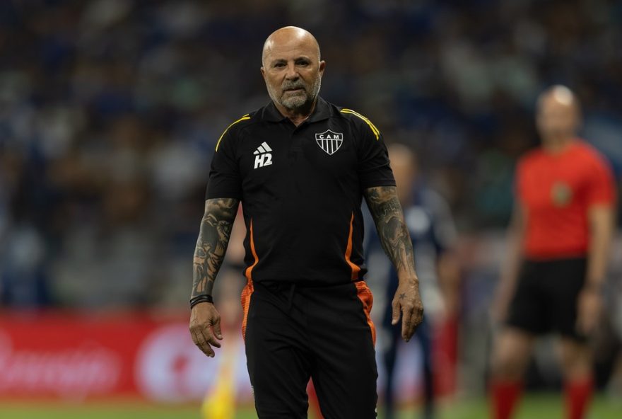 altos-e-baixos-do-atletico-mg3A-sampaoli-destaca-necessidade-de-melhorar-muito
