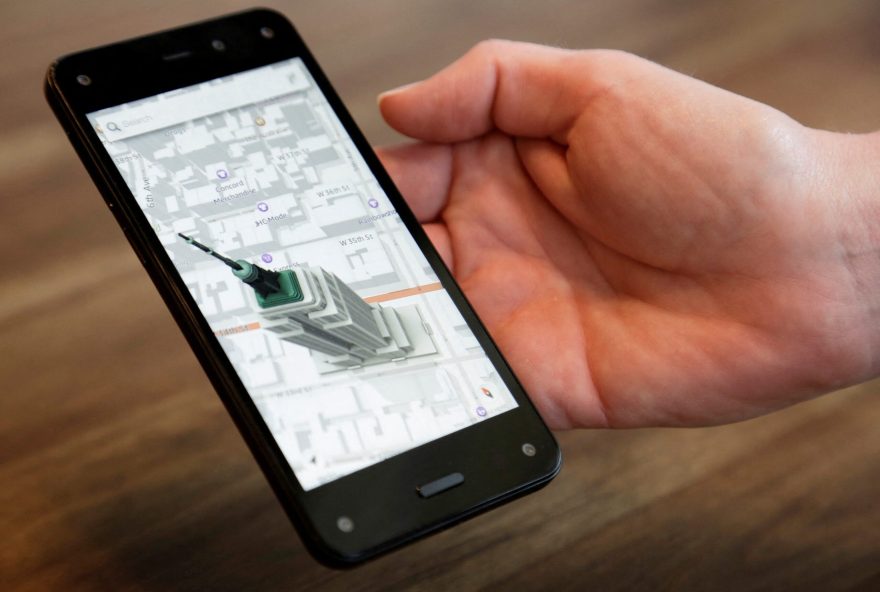 amazon-planeja-lancar-celular-mais-de-10-anos-apos-fracasso-do-fire-phone amazon-planeja-lancar-celular-mais-de-10-anos-apos-fracasso-do-fire-phone