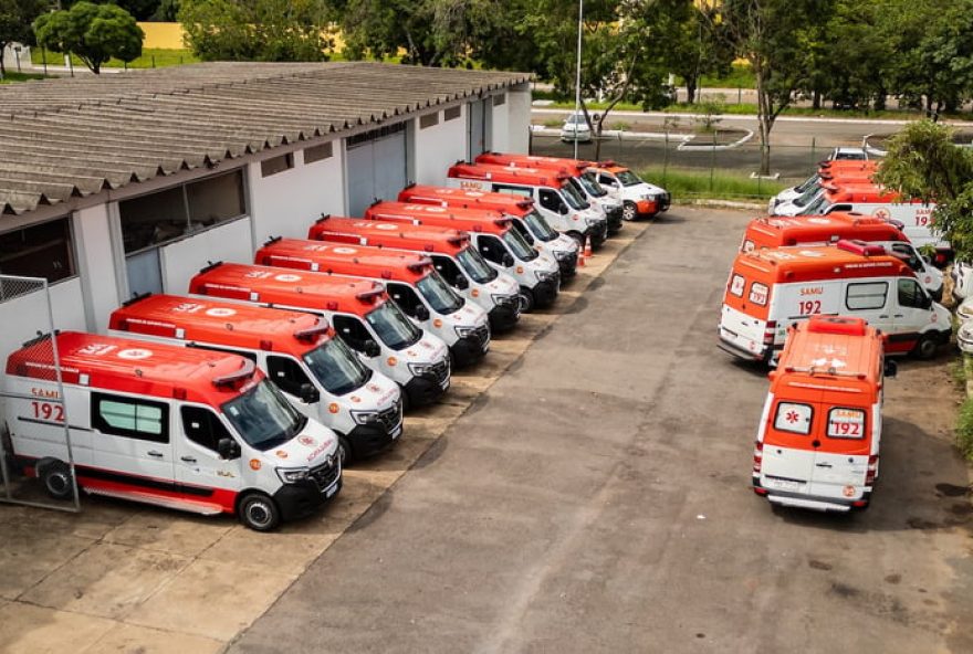 ambulancias-novas-do-samu-df-paradas-por-falta-de-seguro-veicular0A