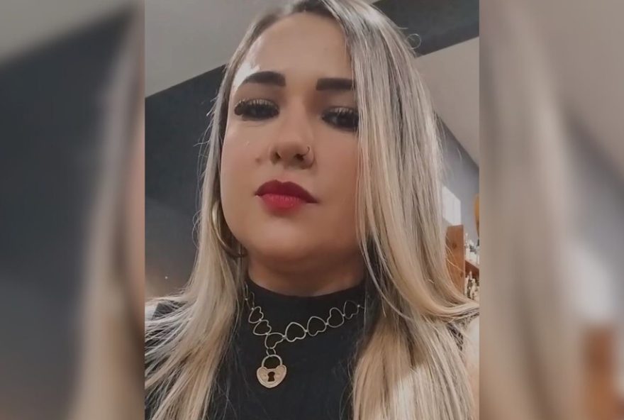 amiga-descreve-lorena-monique2C-vitima-de-acidente-na-br-0602C-como-forte-e-maezona3A-22fazia-de-tudo-para-o-filho22-conheca-mais-sobre-ela amiga-descreve-lorena-monique2C-vitima-de-acidente-na-br-0602C-como-forte-e-maezona3A-22fazia-de-tudo-para-o-filho22-conheca-mais-sobre-ela