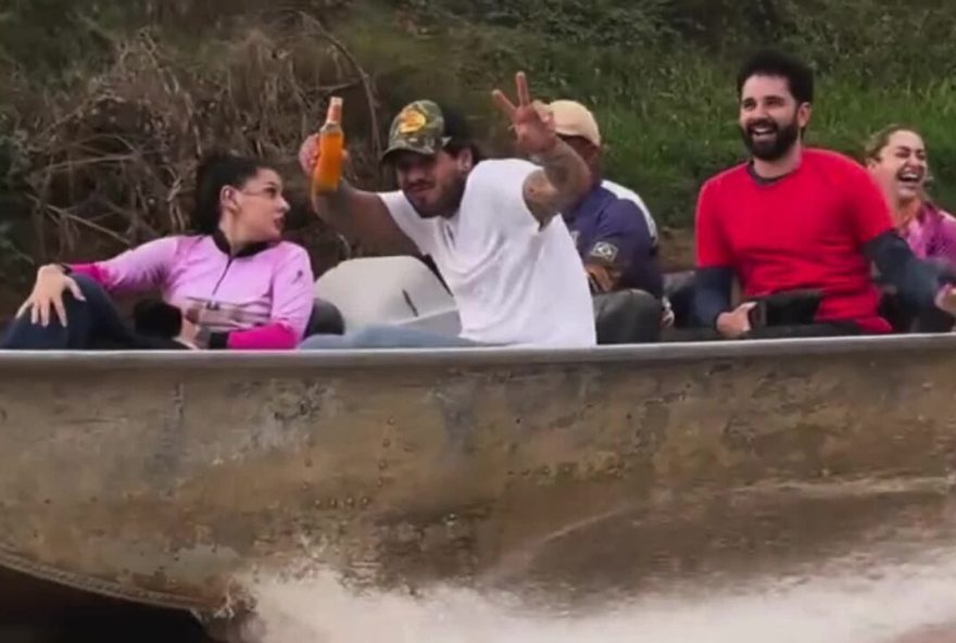 ana-castela-e-ze-felipe-sao-vistos-pescando-juntos-no-pantanal-de-mt