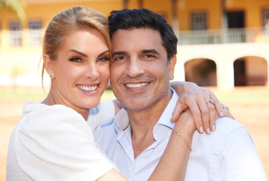 ana-hickmann-e-presenteada-com-cavalo-lusitano-de-edu-guedes3A-valor-pode-surpreender