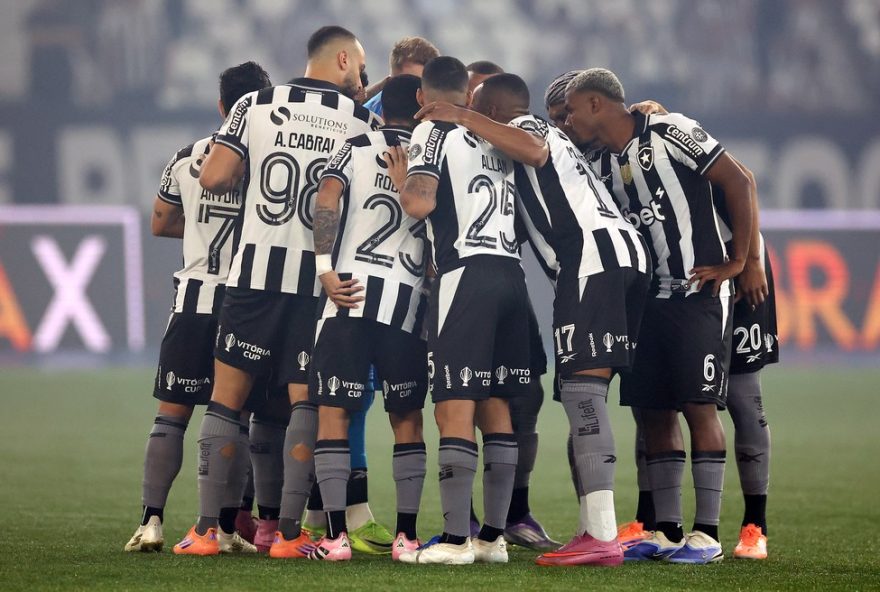 analise-das-atuacoes-do-botafogo-contra-o-flamengo3A-destaques-e-decepcoes-dos-jogadores.-torcedores-avaliam-desempenho-em-classico