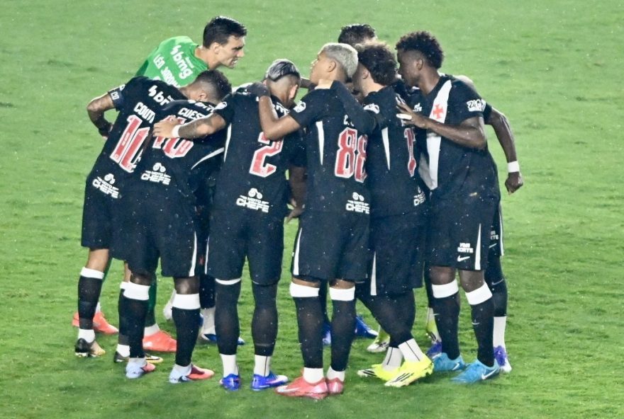 analise-das-atuacoes-do-vasco3A-destaques-e-decepcoes-no-empate-com-a-chapecoense analise-das-atuacoes-do-vasco3A-destaques-e-decepcoes-no-empate-com-a-chapecoense