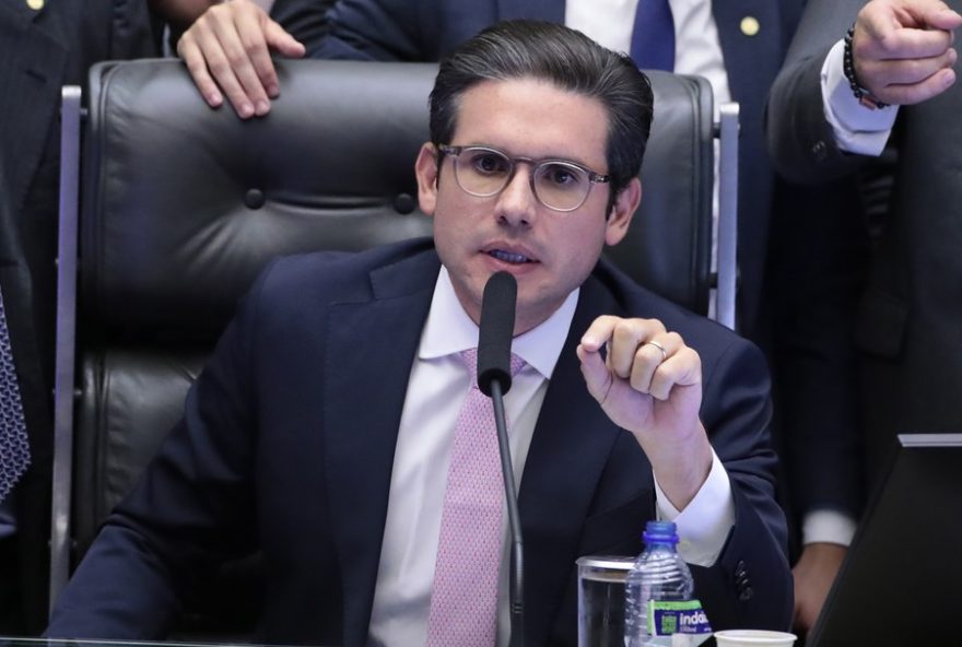 analise-de-anistia-na-camara-ainda-sem-definicao2C-diz-hugo-motta3A-estamos-ouvindo-a-todos