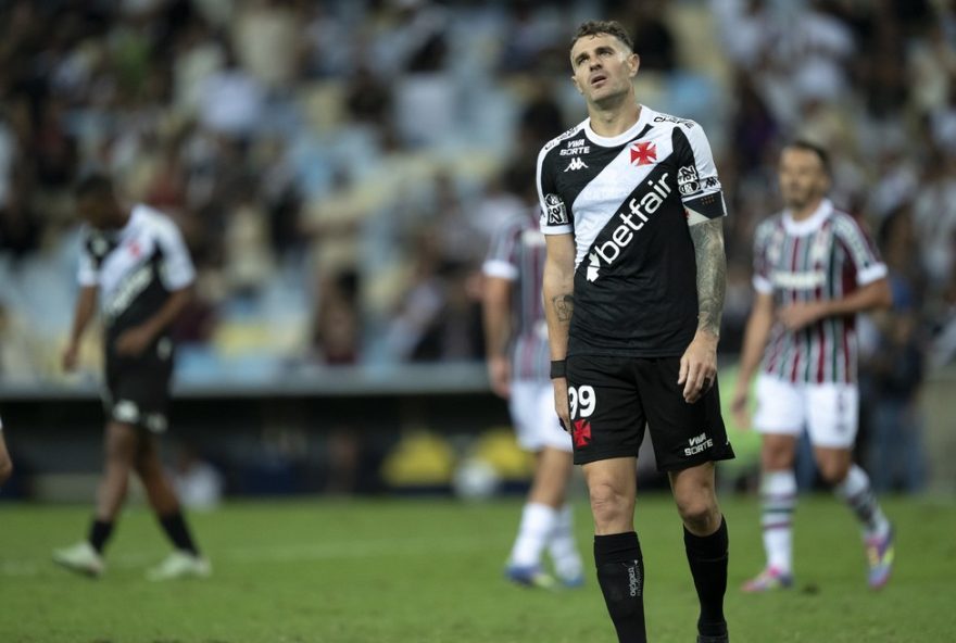 analise-de-desempenho3A-vasco-tem-altos-e-baixos-no-confronto-contra-o-fluminense