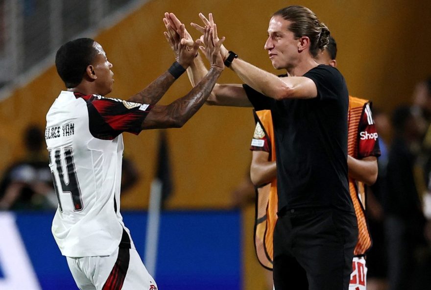 analise-do-jogo-flamengo-vs-los-angeles-fc3A-destaque-para-atuacao-de-wallace-yan-e-arrascaeta
