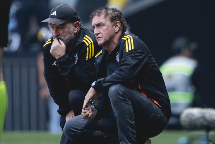 analise3A-conflito-entre-cuca-e-diretoria-do-atletico-mg-apos-derrota-e-vaias