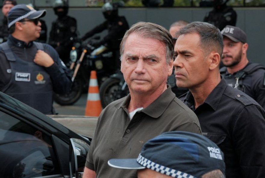 analise3A-por-que-a-prisao-domiciliar-para-bolsonaro-nao-esta-sendo-considerada3F